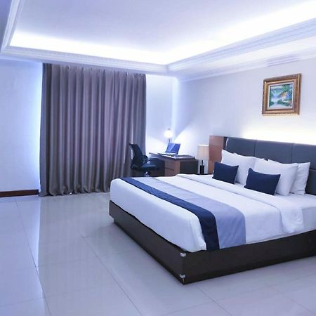 D'Senopati Malioboro Grand Hotel Джок'якарта Екстер'єр фото