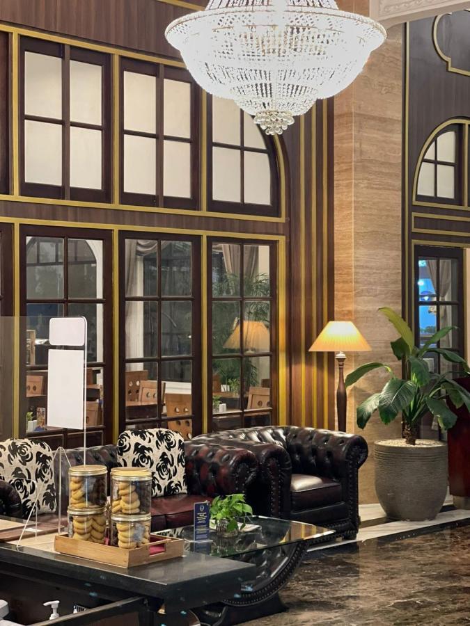 D'Senopati Malioboro Grand Hotel Джок'якарта Екстер'єр фото